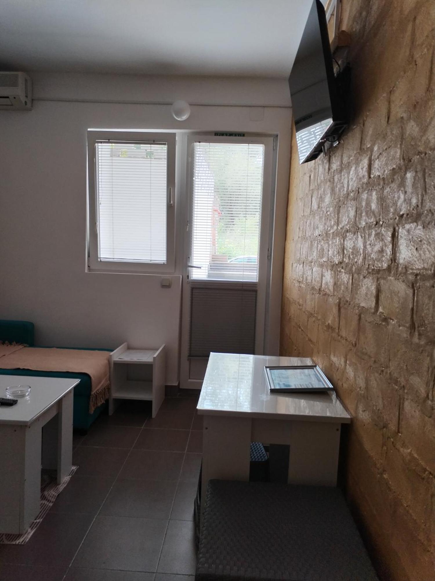 Bankers Guest House Veliko Gradiste Ruang foto